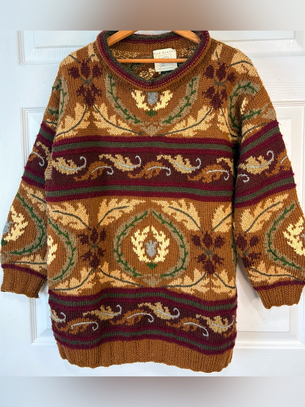 Vintage Nan Hadden Hand Knit Embroidered Wool Fall Tunic Sweater Medium